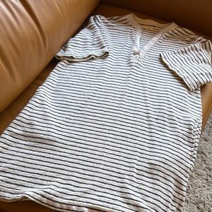 Striped White and Navy Short Sleeve Dress